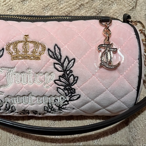 Juicy couture, pink barrel bag new with tags - Picture 3 of 7
